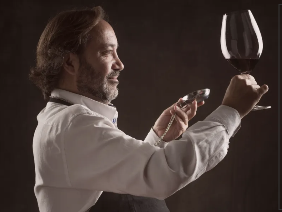 Félix Lanz, sumiller de Vinario